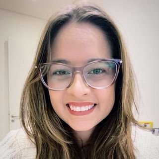 Angélica Ferraz
