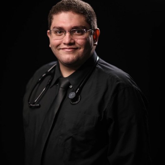 Dr. Eduardo Fernandes Baima