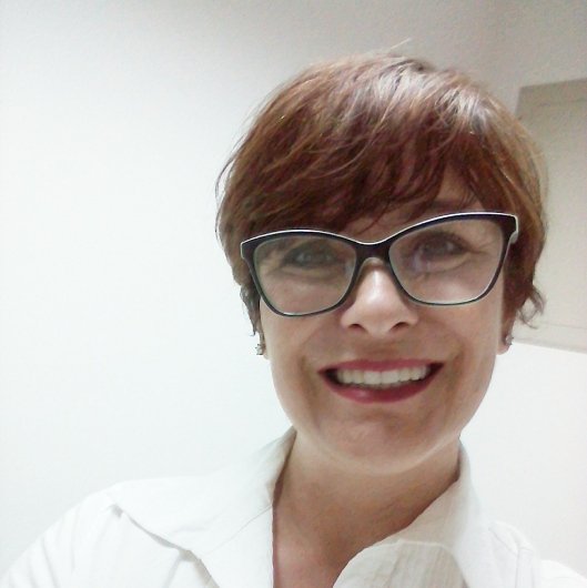 Dra. Corina Alves