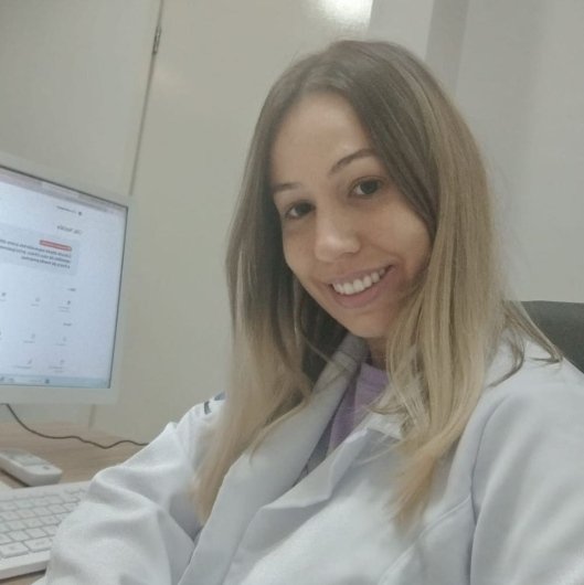 Dra. Natália Pastorello e Silva