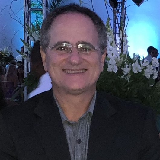 Dr. Euler De Medeiros Azaro Filho