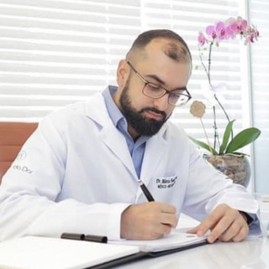 Dr. Marcos André Nogueira Frasson Filho