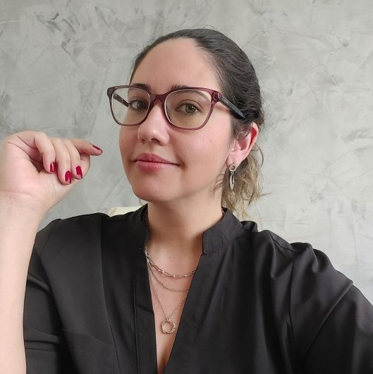 Dra. Ana Lúcia Cantoni