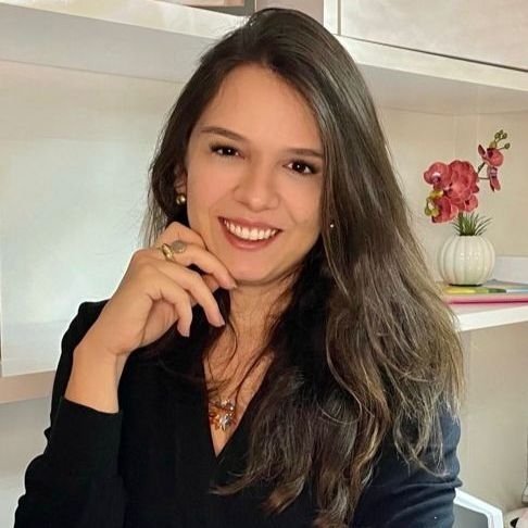 Dra. Bárbara Chaves