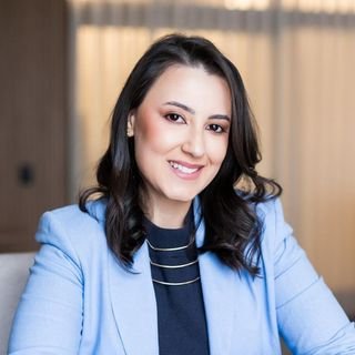 Dra. Julia De Moraes Olanda