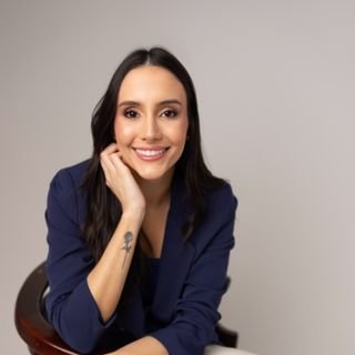 Dra. Júlia Amaro Galão