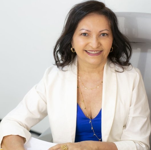 Dra. Arislene Monteiro de Almeida