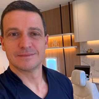 Dr. Marcio Bruno Hadid