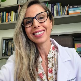 Luara de Freitas Calvette