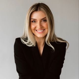 Dra. Sara Steffens