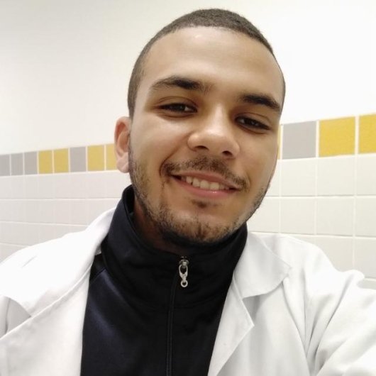Dr. Matheus Urquiza