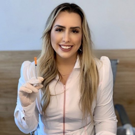 Dra. Roberta Castilho Martins