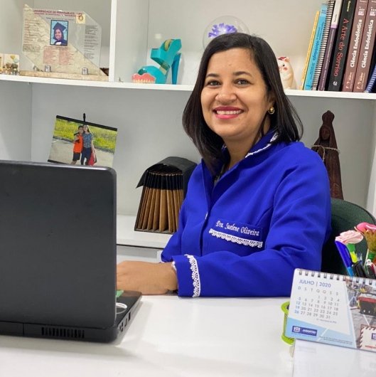 Dra. Suelene oliveira