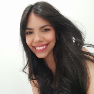 Dra. Maria Clara Leão Santana