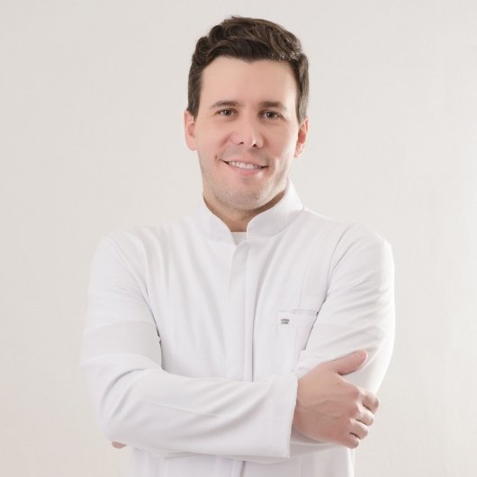Dr. Danilo Carvalho