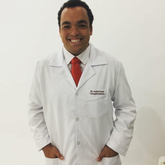 Dr. André Cassab
