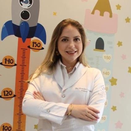 Dra. Alessandra Schneider