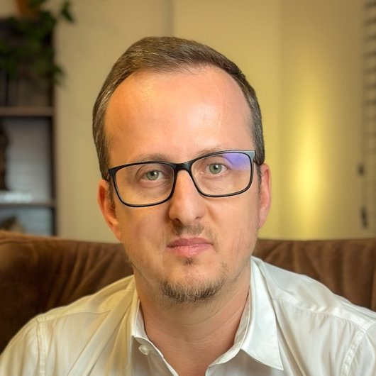 Dr. Diego Dexheimer