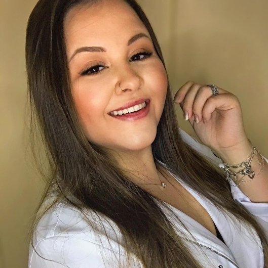 Ana Luísa Reginato