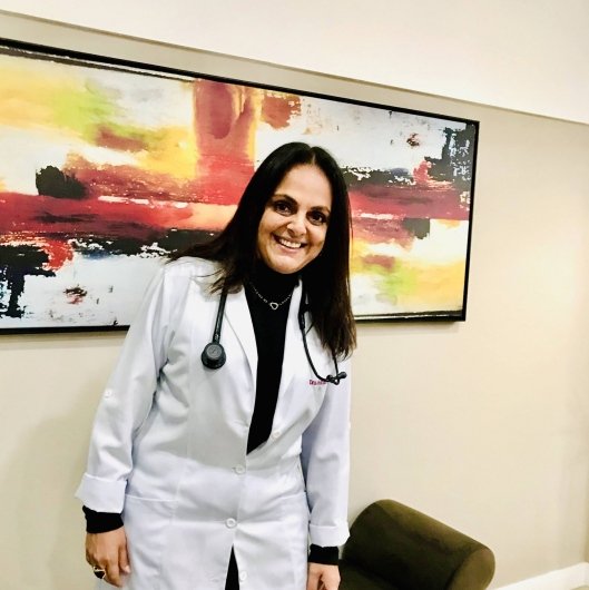 Dra. Adriana Duarte Valadão