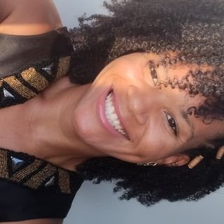 Raiza Nascimento