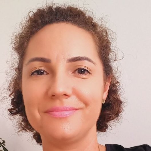 Nadia Ferreira Gugik