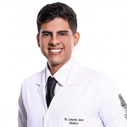 Dr. Leonardo Carneiro Sousa