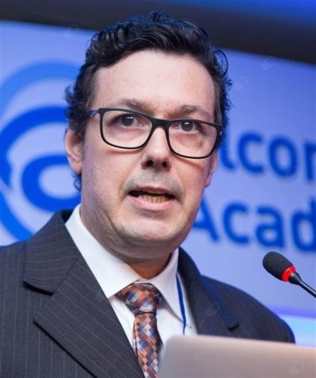Dr. Ricardo Barbosa Porto
