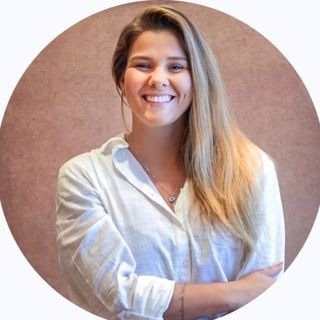 Dra. Fernanda de Araujo Pedroso