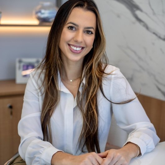 Dra. Marcela Dias