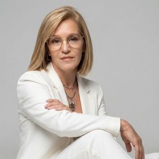 MONICA VALENTE