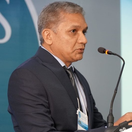 Dr. Segismundo Valadares