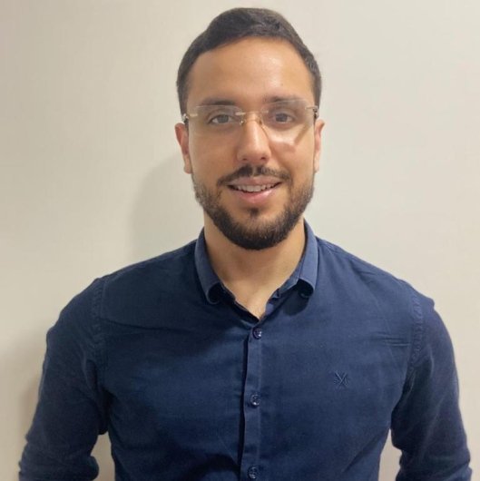 Dr. Lucas de Brito Costa