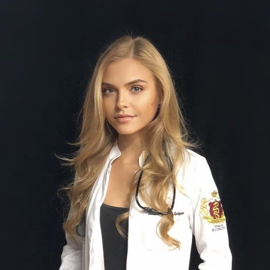 Dra. Marina Teixeira Rodrigues
