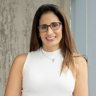 Camila Fernandes Felippelli Eisenzopf