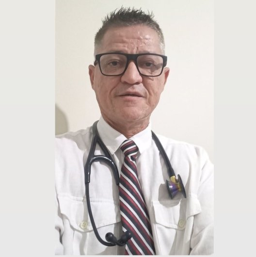 Dr. Marcelo Soares Martins