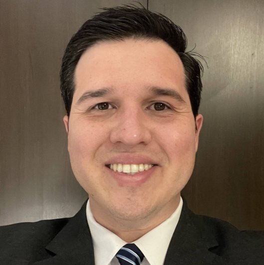 Dr. Victor Barroso Camilo Cunha Ataíde