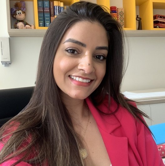 Dra. Danielle Almeida