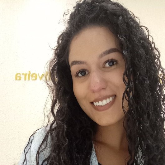 Dra. Silvia Bertosso de Oliveira