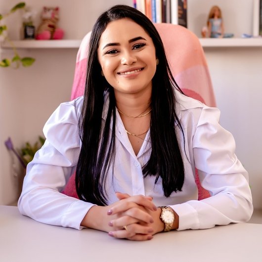 Dra. Andreia Moura