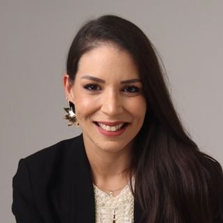 Dra. Synara Tolentino