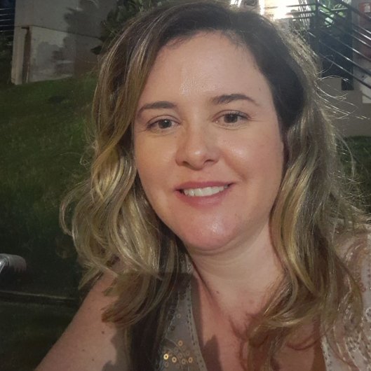 Ana Paula Dias Ladeira