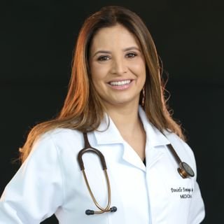 Dra. Danielle Domingos