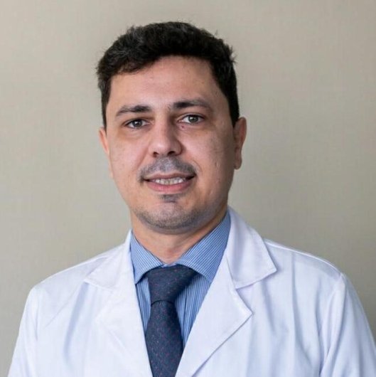 Dr. Rafael Linhares