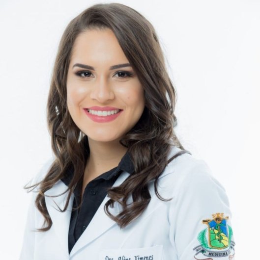 Dra. Aline Ximenes