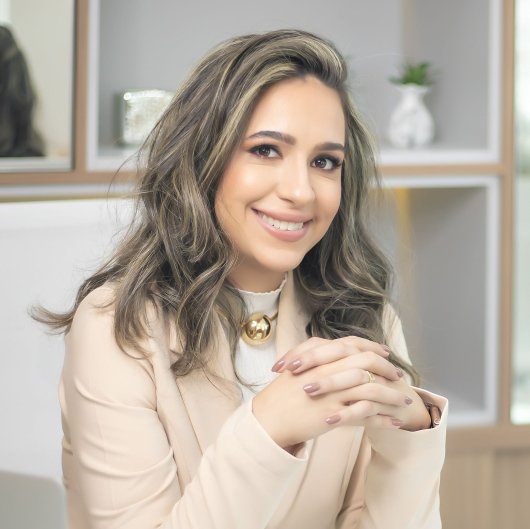 Dra. Amanda Romano Campos Barbosa Bastos