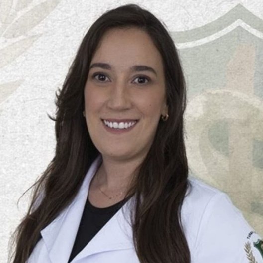 Dra. Bárbara Rebouças
