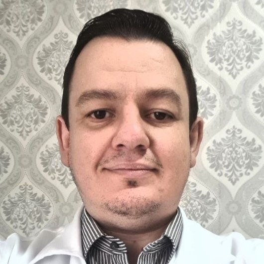 Dr. Thiago Baltruchaitis Mendes Couto