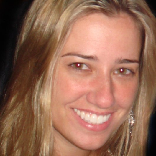 Dra. Renata Quemel