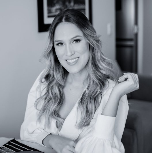 Dra. Natasha Marques Mota